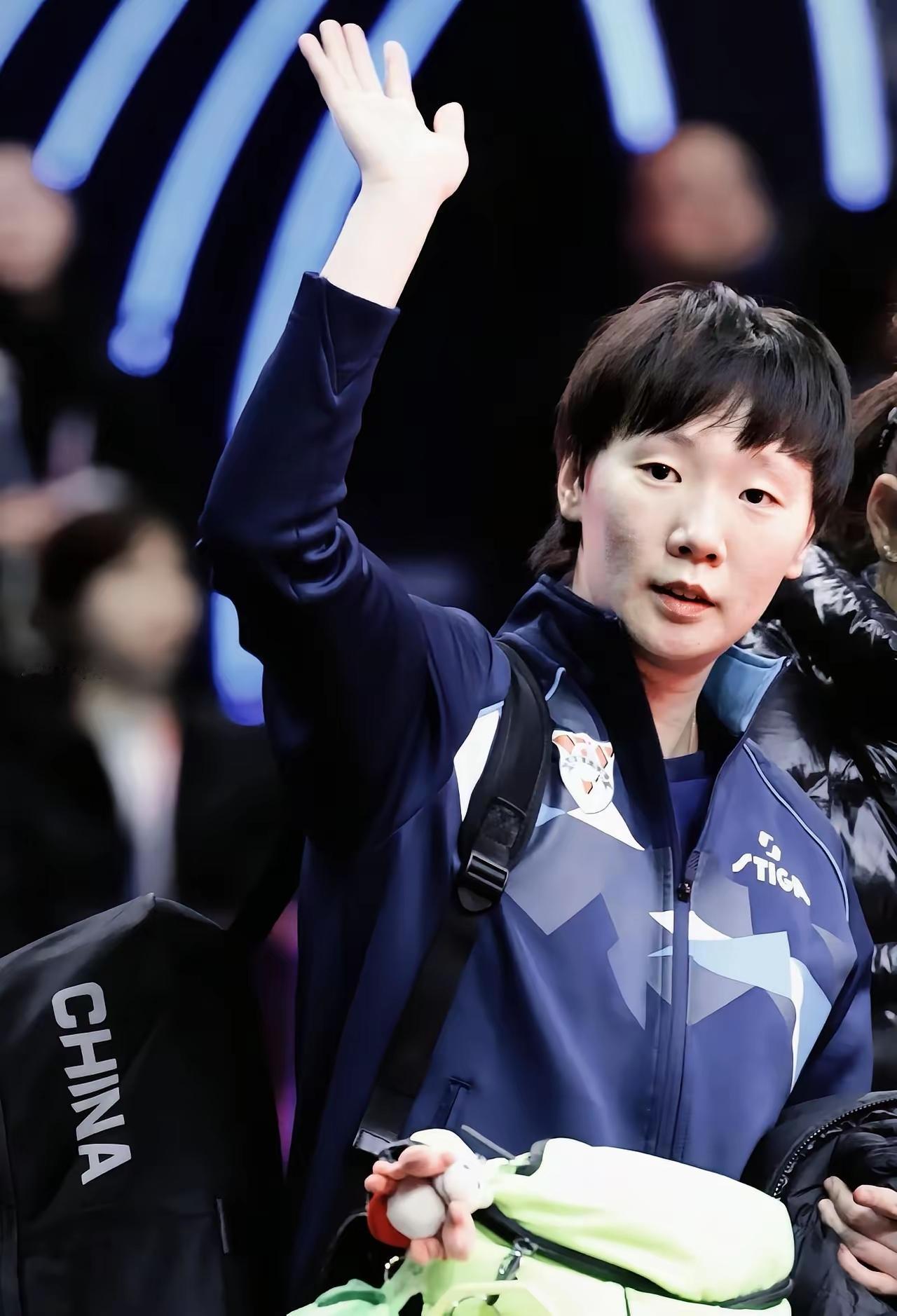 乒超联赛总决赛女团决赛山东鲁能1:3深圳大学无缘卫冕冠军第一盘双打陈