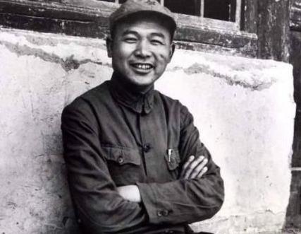 “一人向隅，举座为之不欢。”1969年，中共九大召开前夕，毛主席拿着名单闷闷不乐