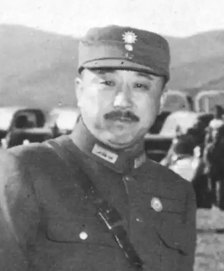 1938年，八路军一个营500多人仅12条枪，司令官卫立煌嘲讽：去送死吗？营长反