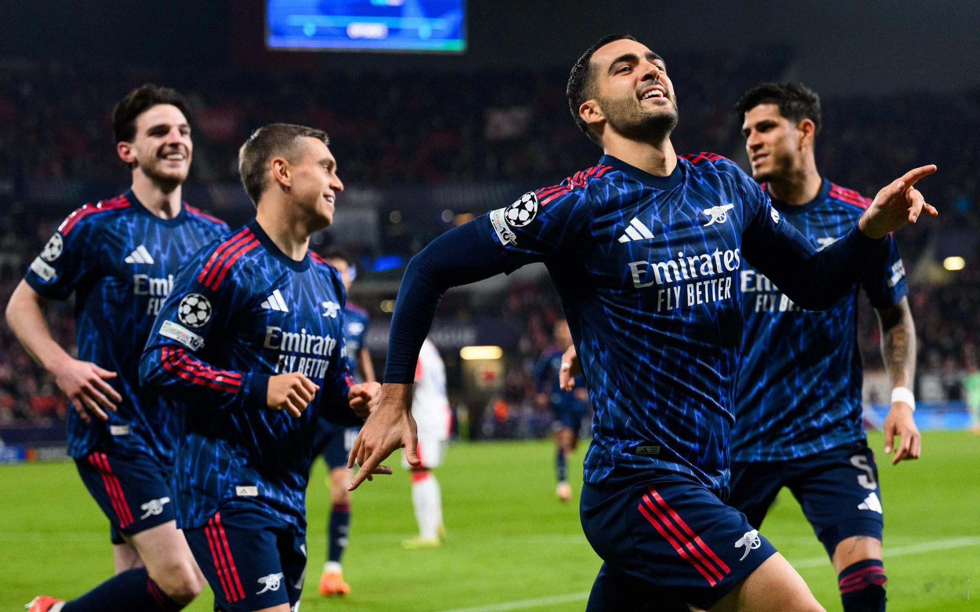 布拉格斯拉维亚0比3阿森纳梅里诺上个月在西班牙国家队就有过双响好戏，世预赛西班