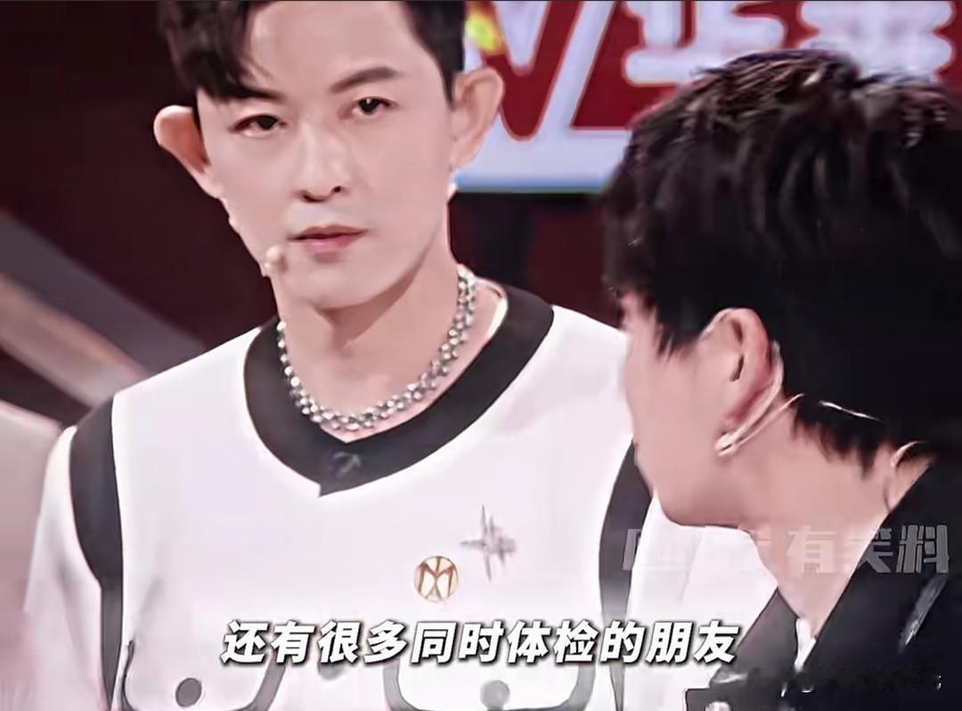 刘宇宁曾说过一句话，在医院别想尊严啥的，把自己想成一滩肉就得了。比刘宇宁亲手