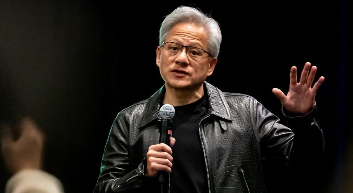 最近科技圈出了一件惊天动地的大事，英伟达的掌门人黄仁勋彻底“破防”了。在一次