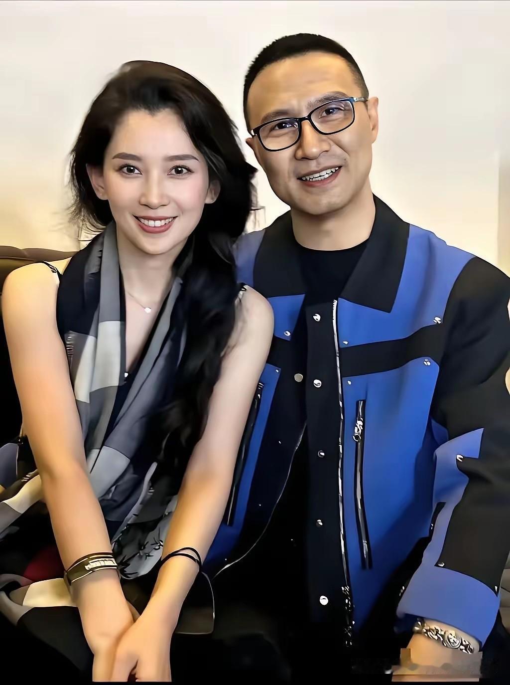 明星的婚姻真不靠谱汪峰和森林北走在一起应该不到两年吧？之前一直晒，又是晒幸福，