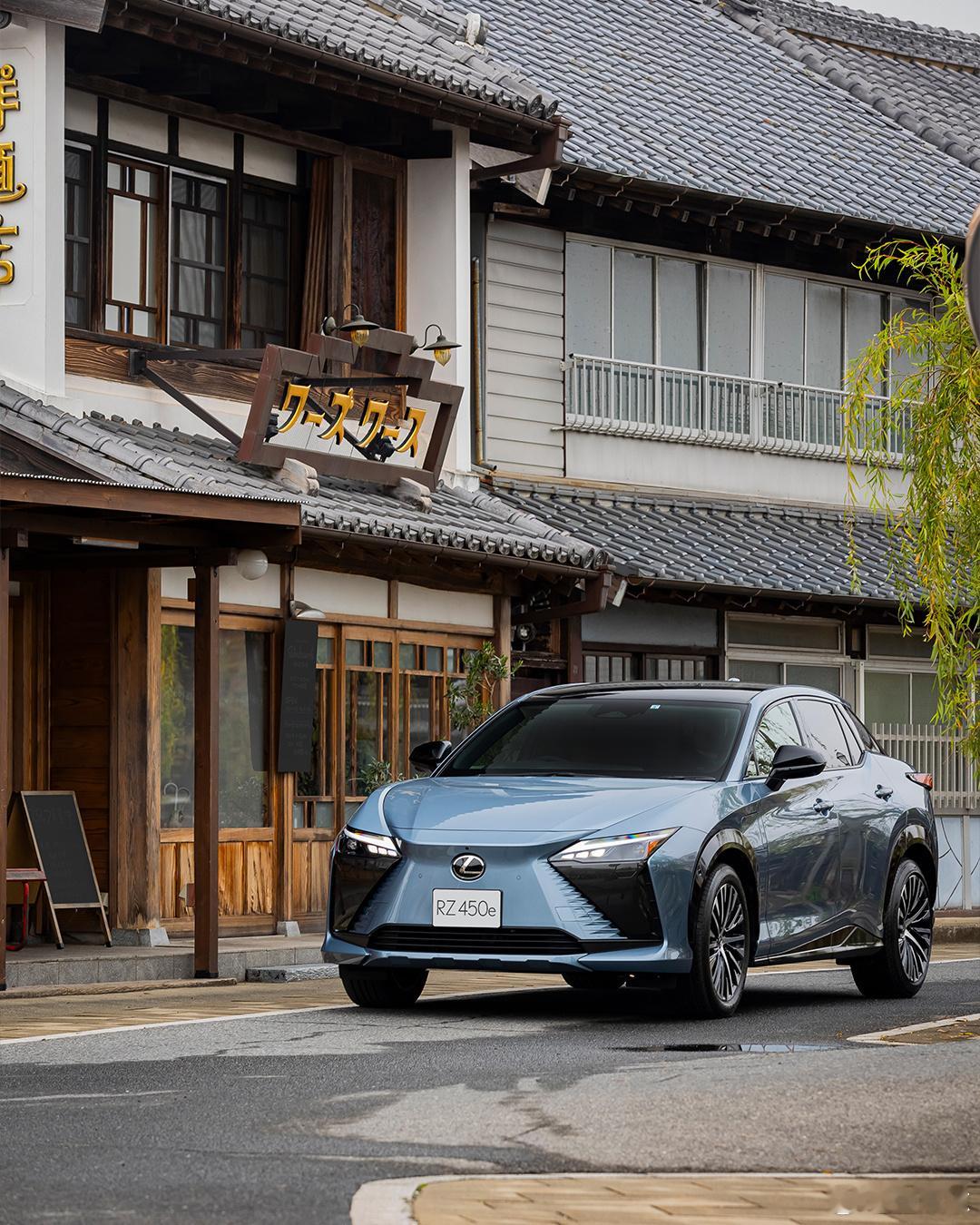 雷克萨斯国产落地上海丰田在上海建新工厂生产雷克萨斯EV，这事挺有意思。眼看着