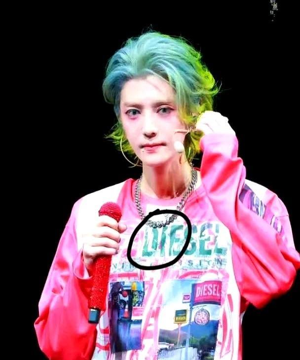 鹿晗，是被做局了吗？最近看到网上有人带节奏说这事儿责任在他身上，其实仔细想想根