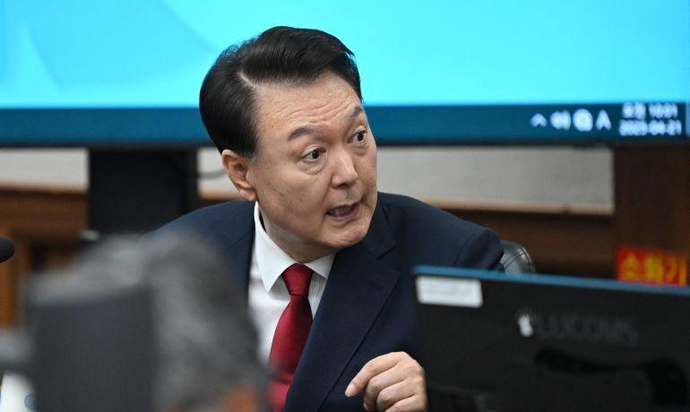 尹锡悦或再次被捕，李在明想把他往死里整，最高死刑当地时间24日，韩国特别检察组