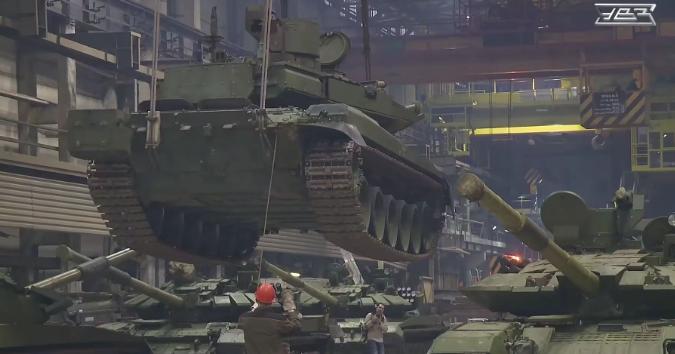 据说乌克兰刚刚庆祝，俄军T-72型坦克已经耗尽！结果，俄罗斯只耗尽了T-72B坦