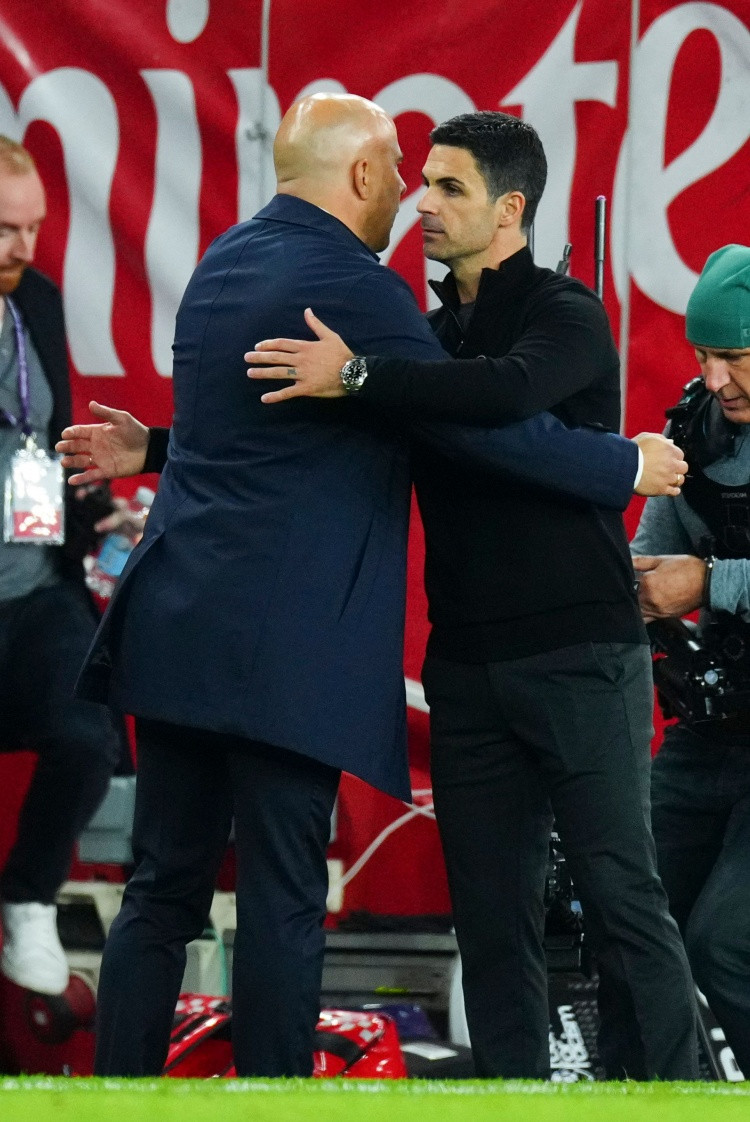 今年谁能夺冠? 泰晤士报记者: 利物浦 他们赛程有利+伊萨克回归