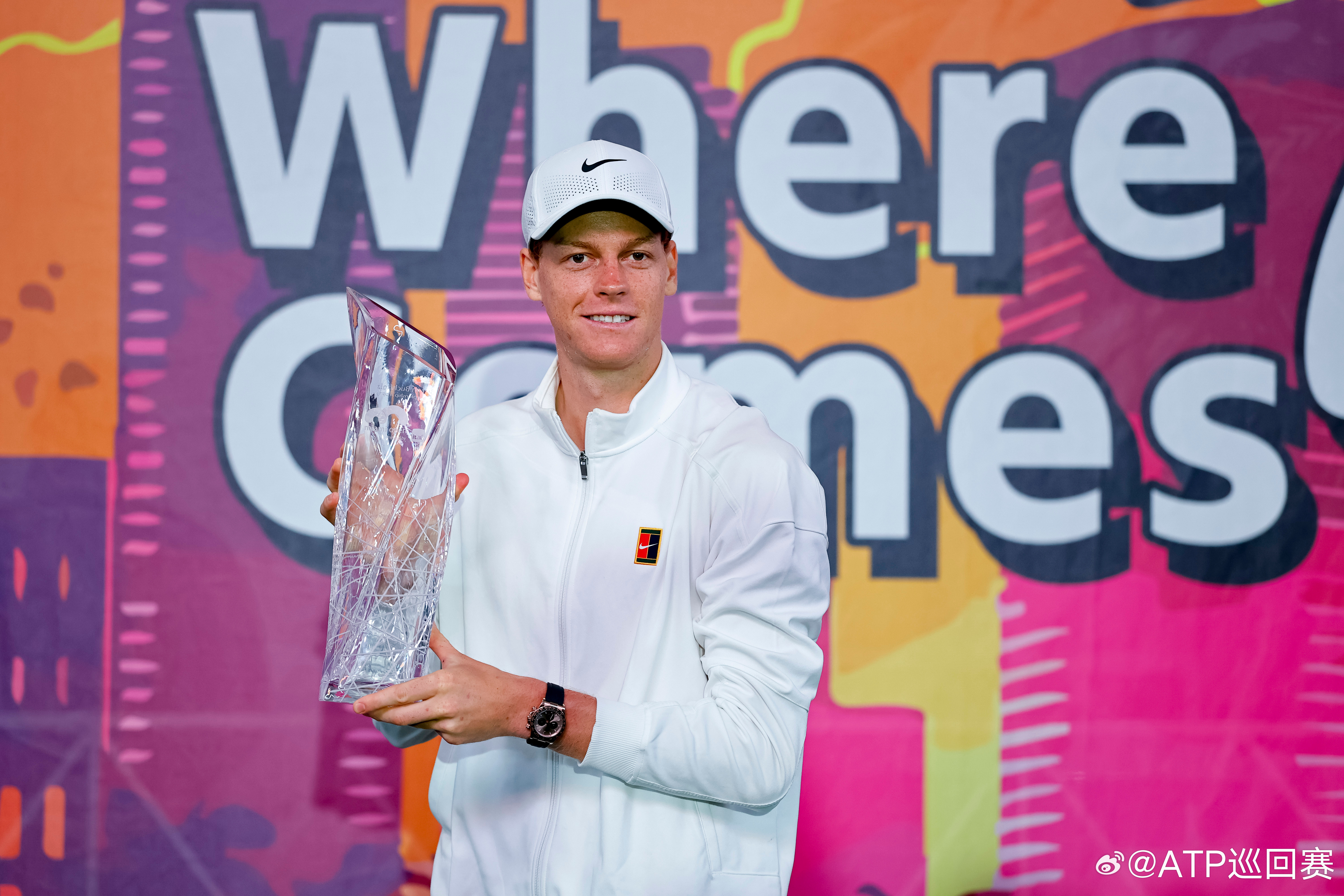 现役大师赛冠军数前五👇德约科维奇40阿尔卡拉斯8兹维列夫7辛纳7梅德维德