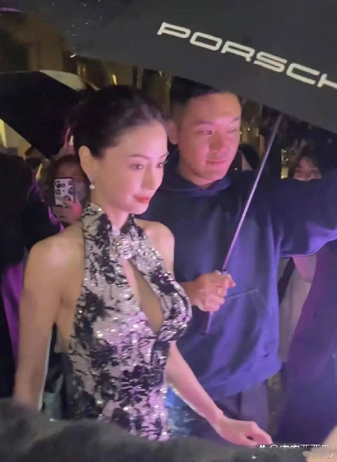 不懂就问，杨颖怎么就突然变得这么丰满​​​