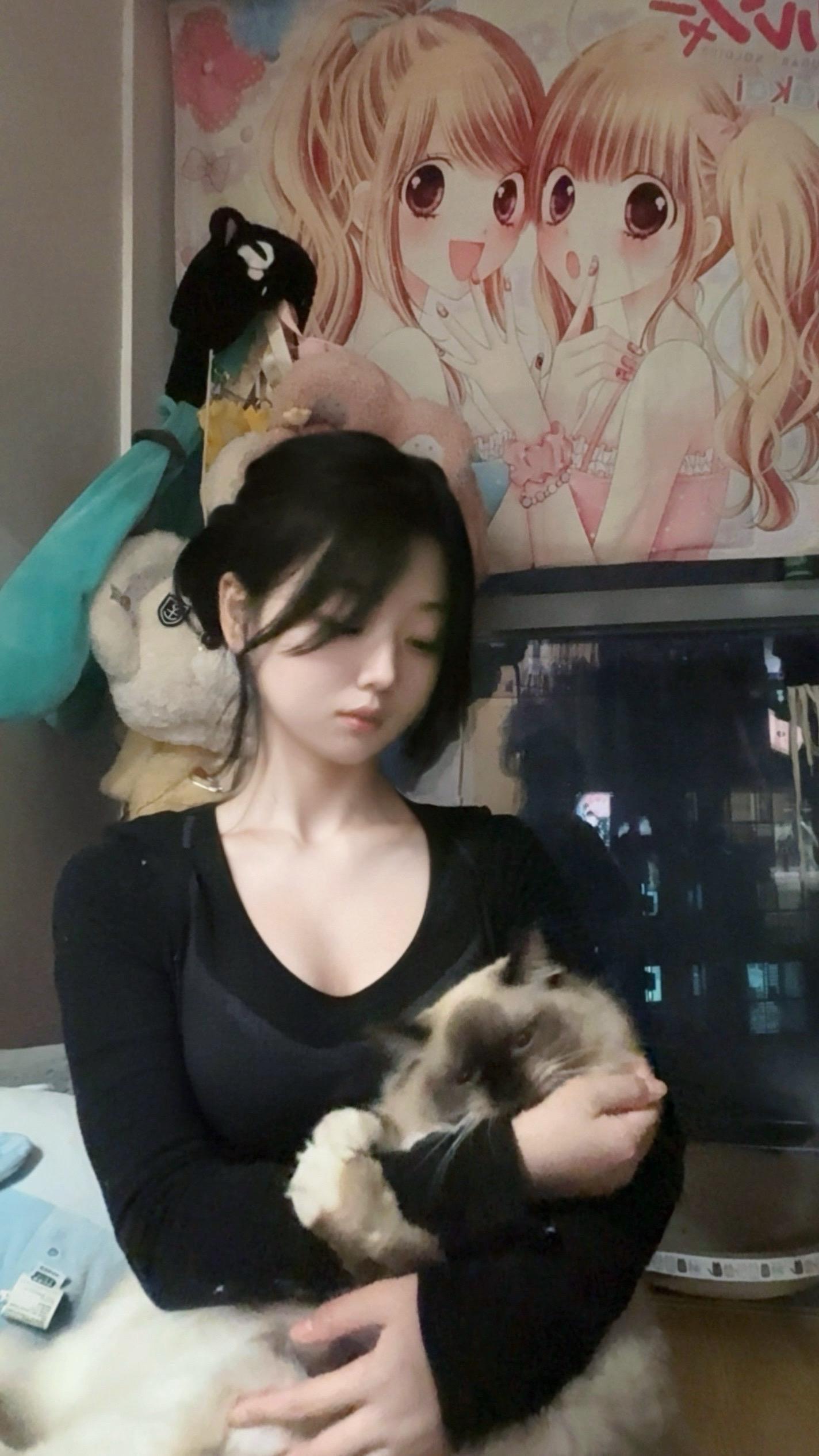 好女人得到名声 坏女人得到一切。