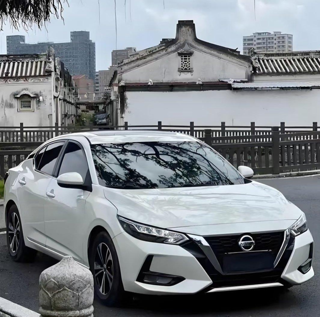 15万到20万车专业推荐本田思域（HondaCivic）本田思域作为紧凑型