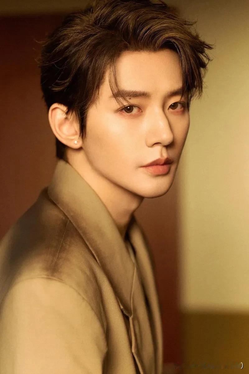 娱乐圈“众生相”：明星们的虚伪、矛盾与无奈大揭秘娱乐圈，永远不缺“精彩”故事