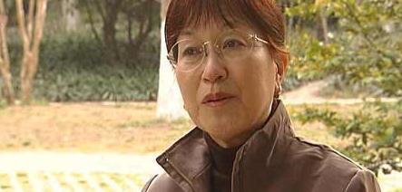 2005年，日本女记者采访南京大屠杀老兵，问“这辈子最开心的日子是啥时候？”老兵