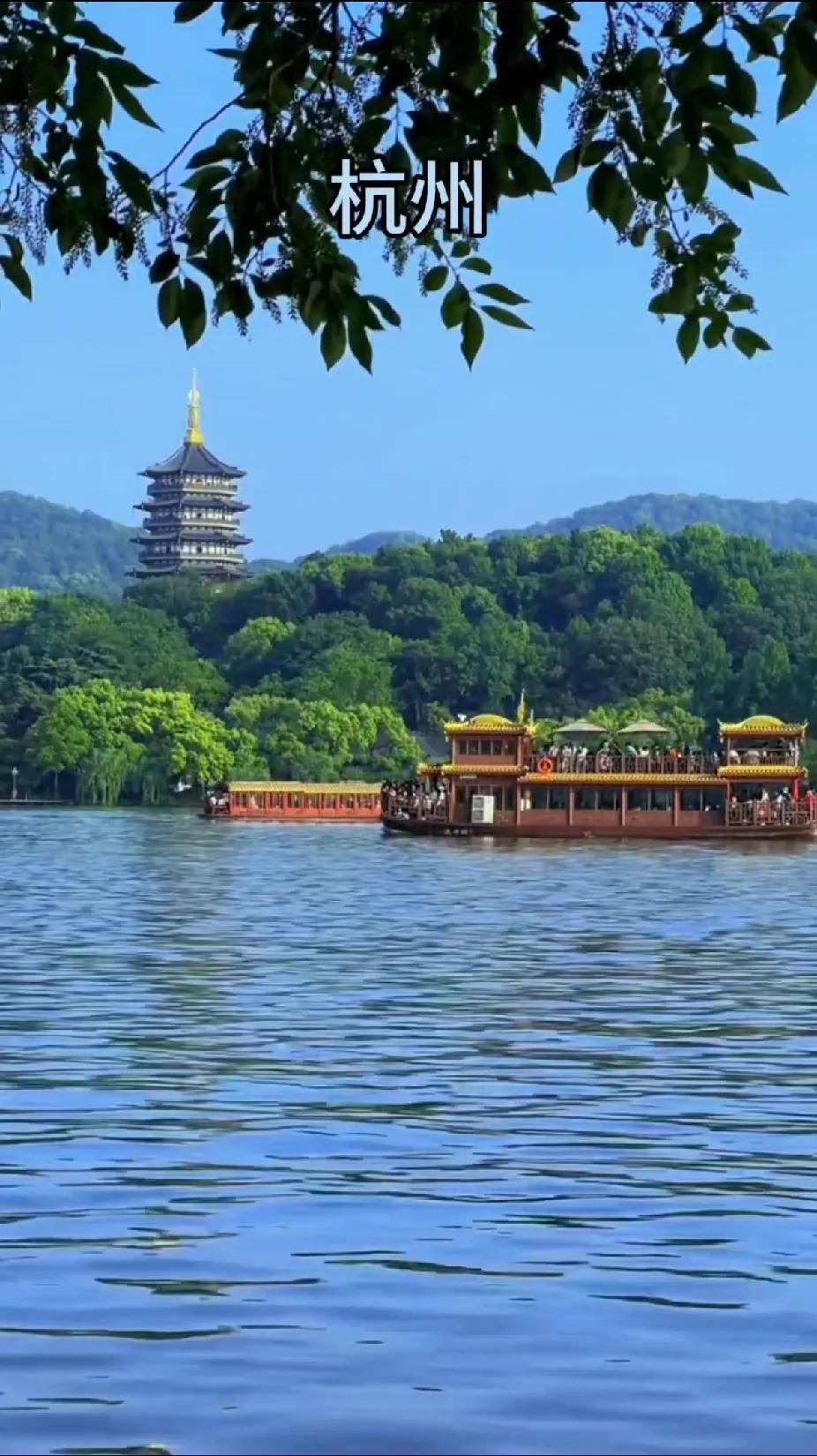最近去了“长三角”地区。长三角区域通江达海，拥有世界级港口群，承东启西、联南接