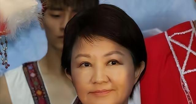 有台湾媒体曾问吴子嘉：卢秀燕还有没有2028？吴答：从卢秀燕宣布不参选国民党主席