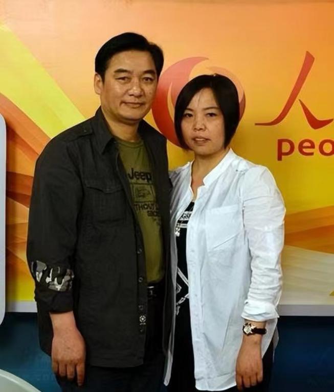 1985年3月，安徽一对夫妇悲痛欲绝，他们刚刚收到了儿子的阵亡通知书，几个月后，