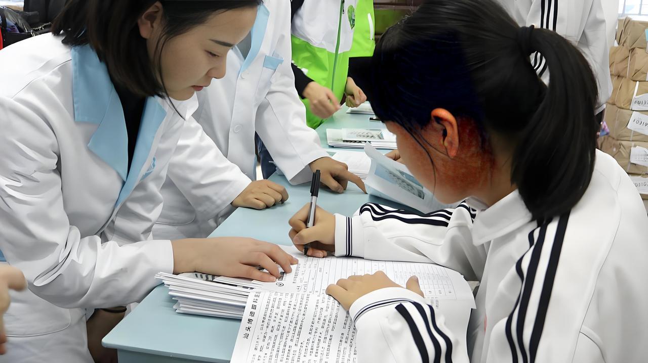 计算机科学VS软件工程✅90%考生都分不清的报考差异填报志愿时，计算机科学与技