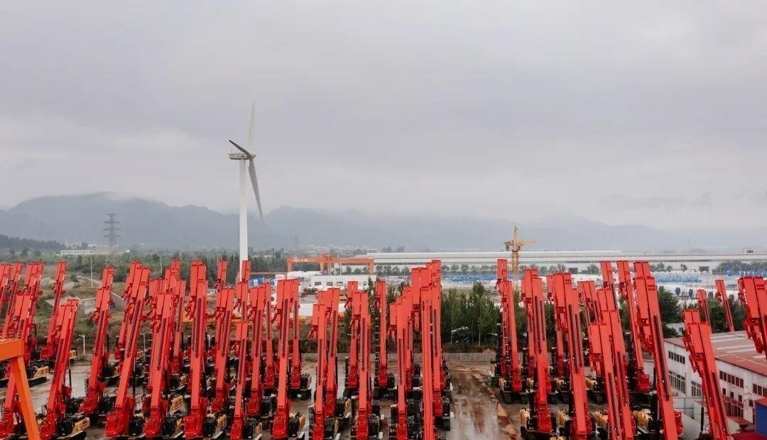 德国媒体终于改口了。以前是骂，现在是叹。2026年4月，德国《明镜》周刊发了