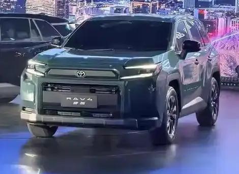 听我一句劝，买丰田车不纠结：要体面，选汉兰达；要空间，选赛那；要省油，选亚