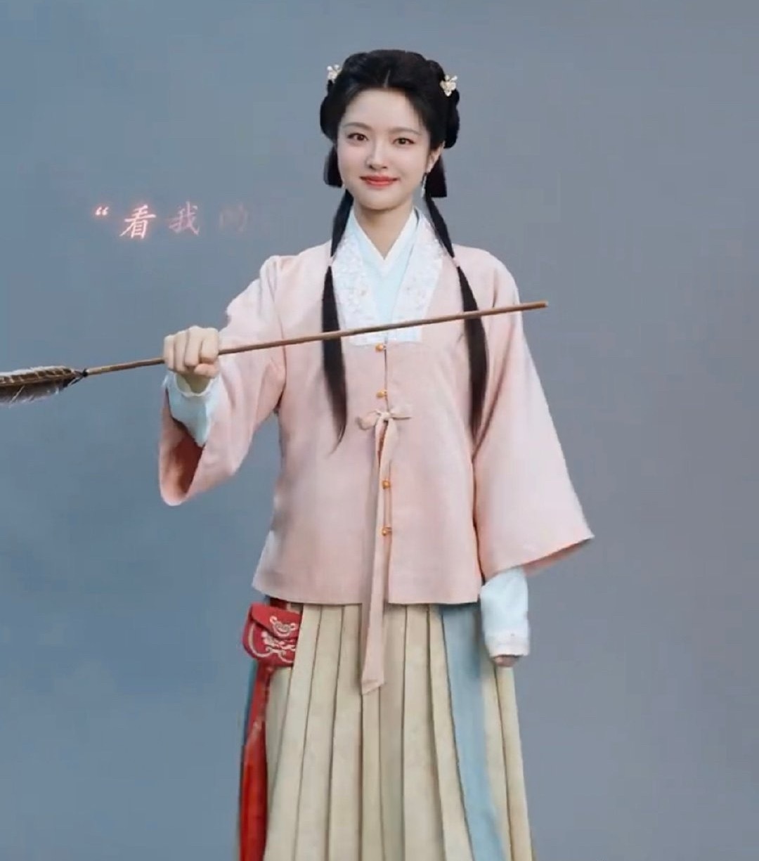 也是完全不古偶的一张脸，何必硬闯呢​​​