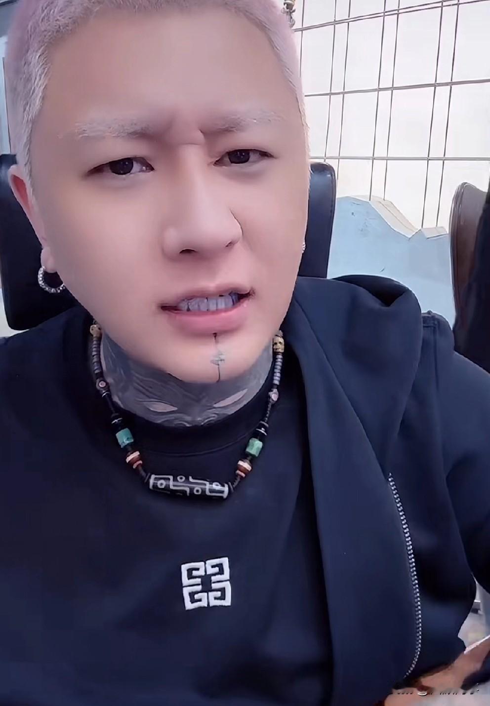 f/z感叹醋王现状于心不忍。f/z本意来参加活动露脸卖两
