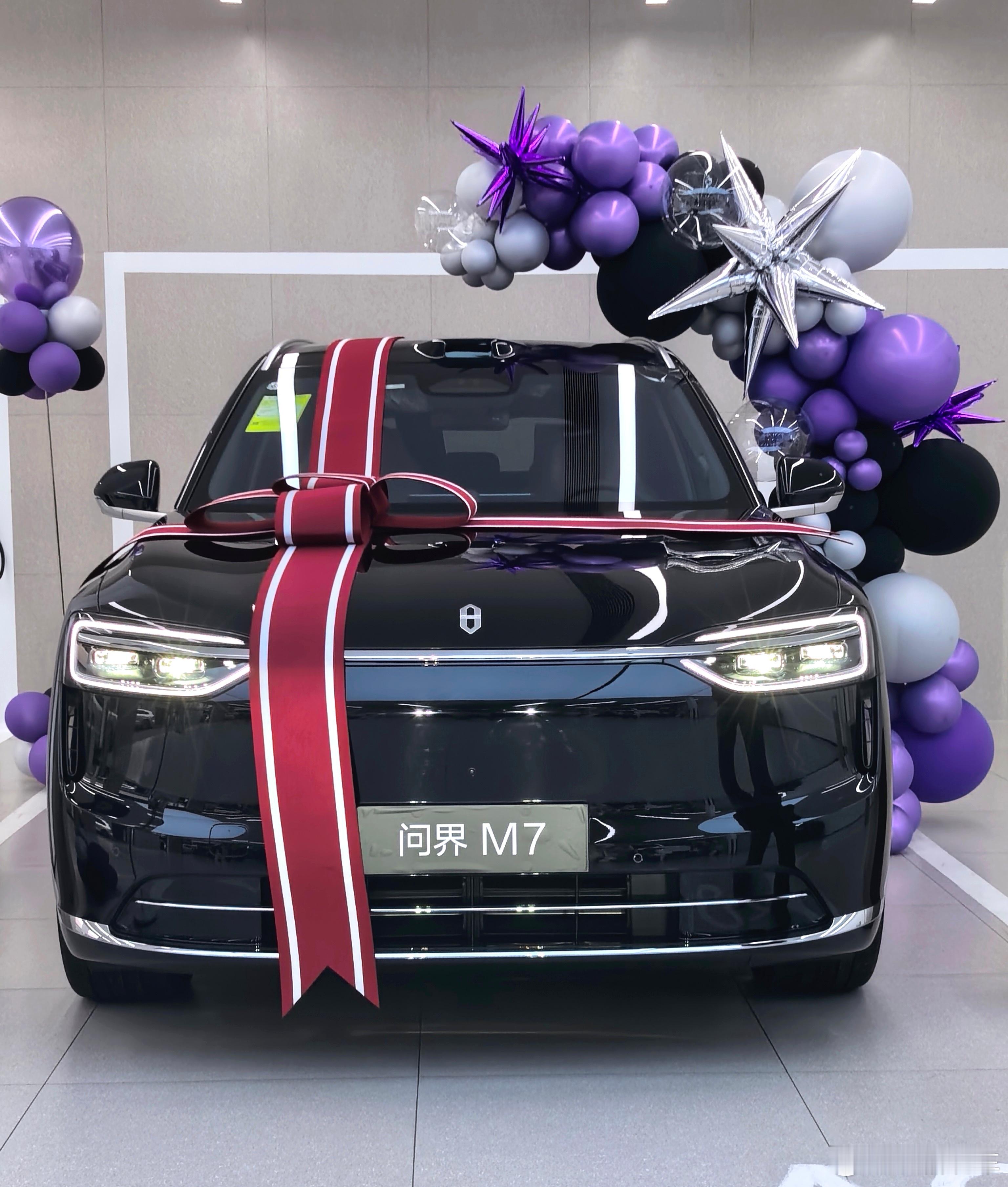 提车啦!今天的主角是问界M7我和汽车的日常