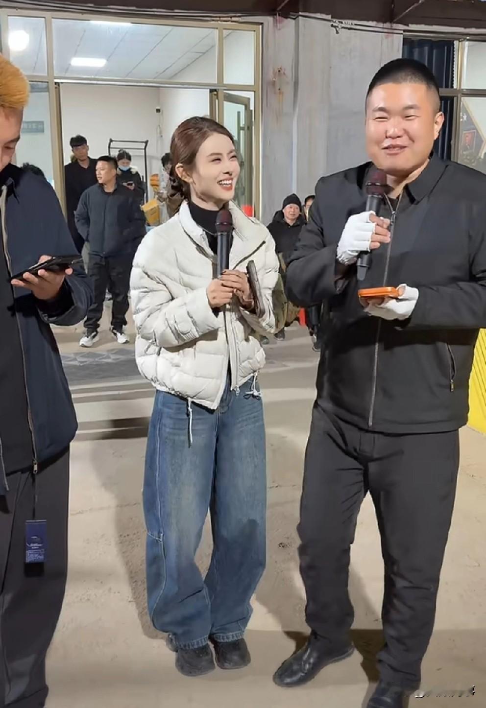 腿腿回到师傅小炮子身边，得到祝福今晚腿腿回山东“大柴村”