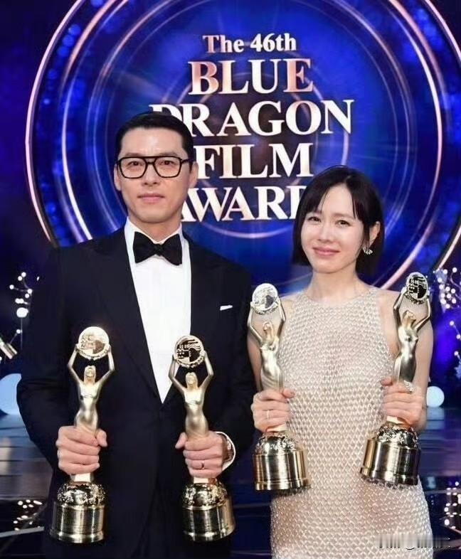 青龙奖炸锅！韩版倪萍当场怒撕不公，玄彬拿奖遭狂怼青龙奖这波操作真是把人看懵