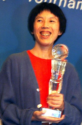 中国体坛十大“稀有姓氏”名人，不查字典 能说对的算你学问高！1、芮乃伟，世界
