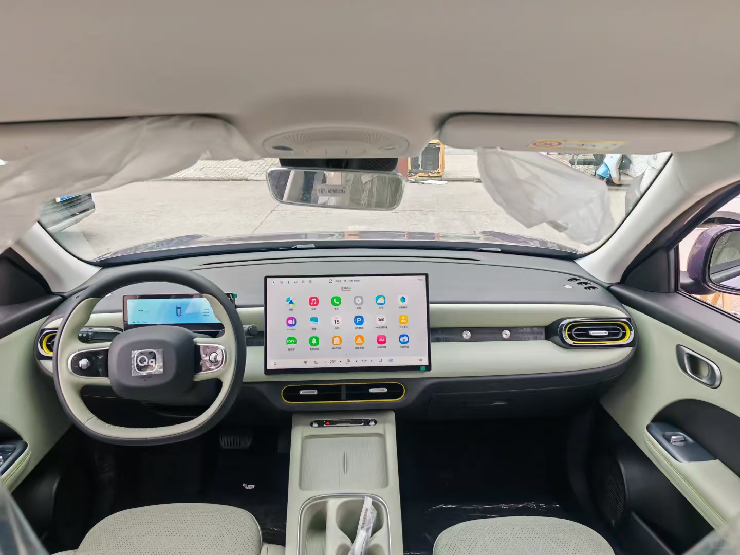 十万左右买什么车最好，看看奇瑞全新QQ3这款萌车！