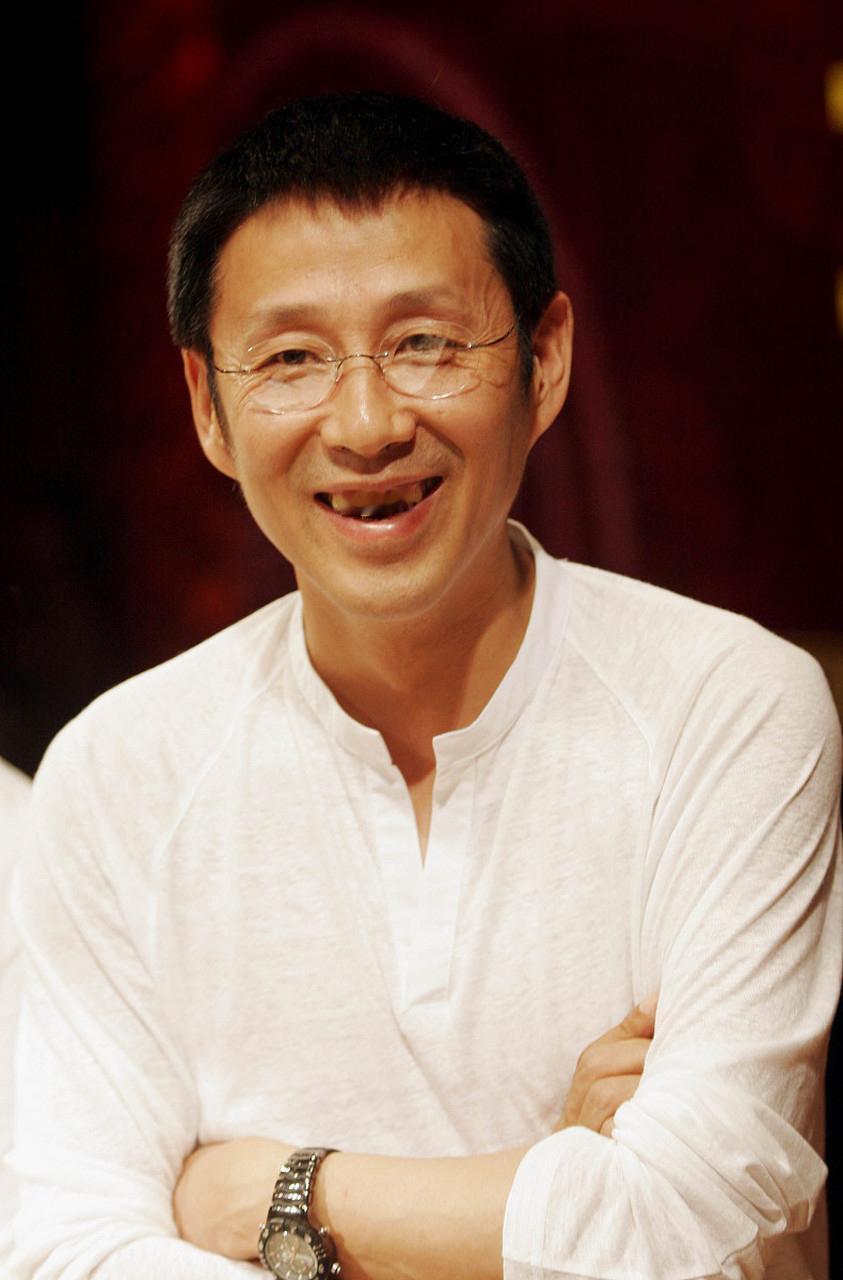 陈道明一段非常扎心的话：“从你大小便不能自理的那一刻起，养老这件事其实就结束了，