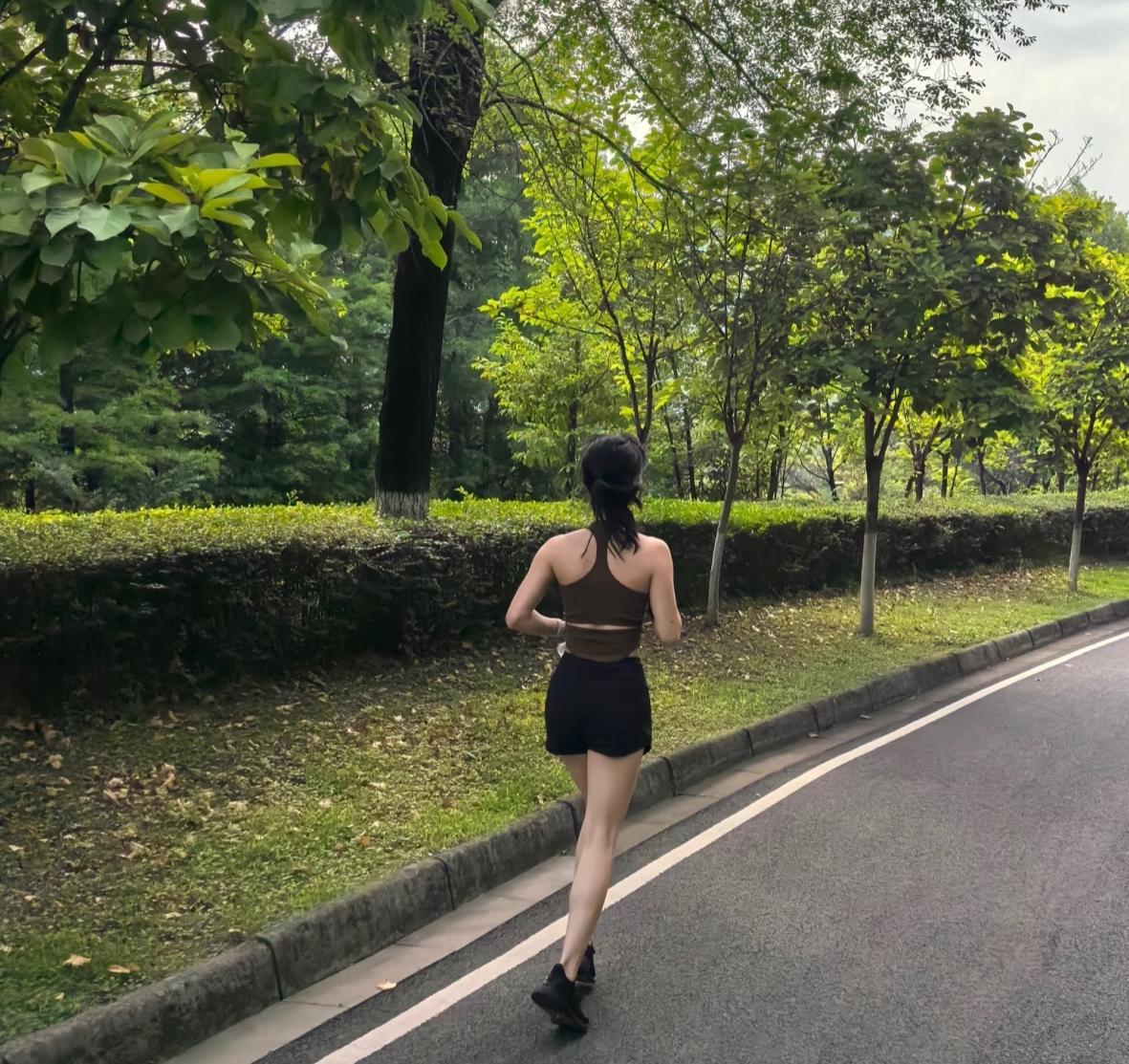 新手这样跑，才是最好。我跑步已经15年了，从一个懵懂无知的新