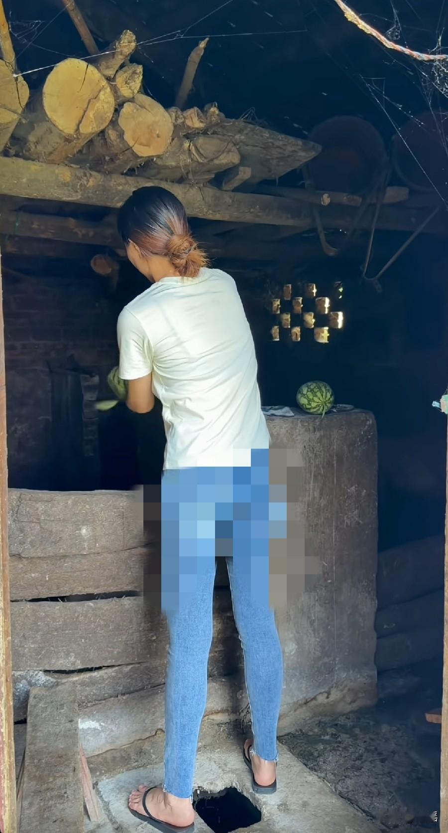 猪也喜欢吃西瓜🌚