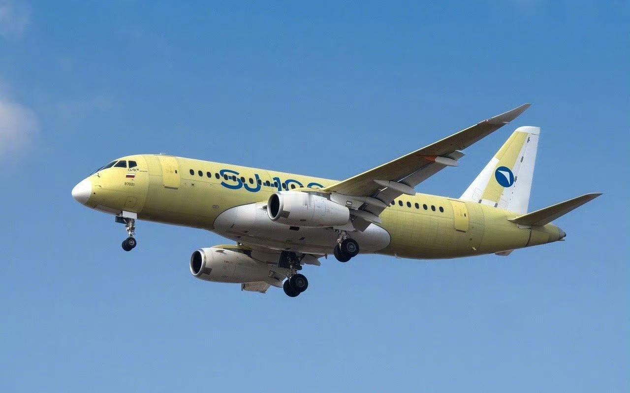 俄罗斯国产客机SJ-100的适航取证再次推迟！俄国家技术集团CEO谢尔盖·切梅