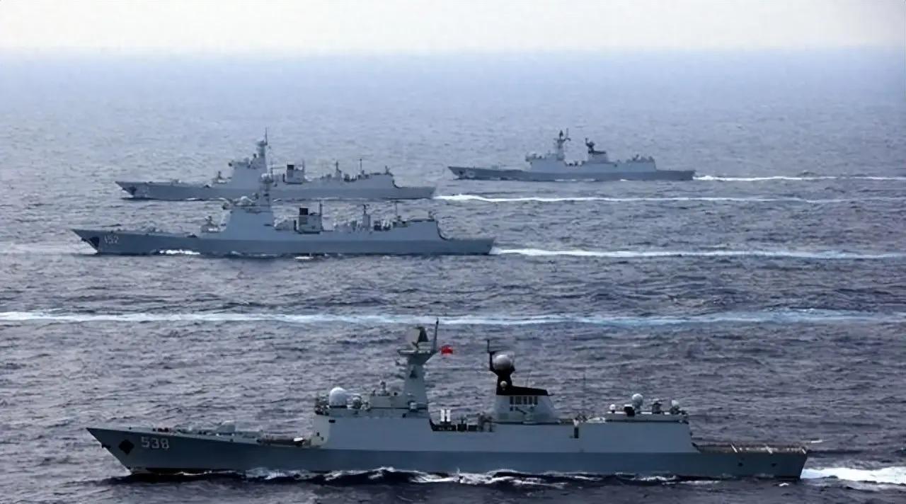 中国着急呀！在2035年内中国必须有5艘常规动力航空母舰和5艘10万吨以上的核动