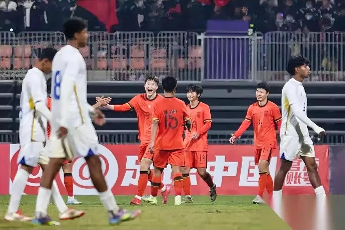 U17国足又踢疯了！8-0横扫！四连胜太狠了但更关键的战还在后面…这