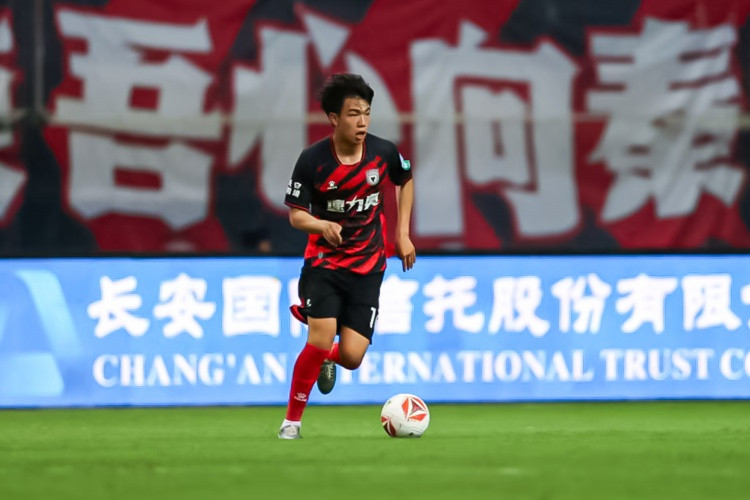 北青体育: 王博豪与U22国足会合, 球队安排魔鬼训练