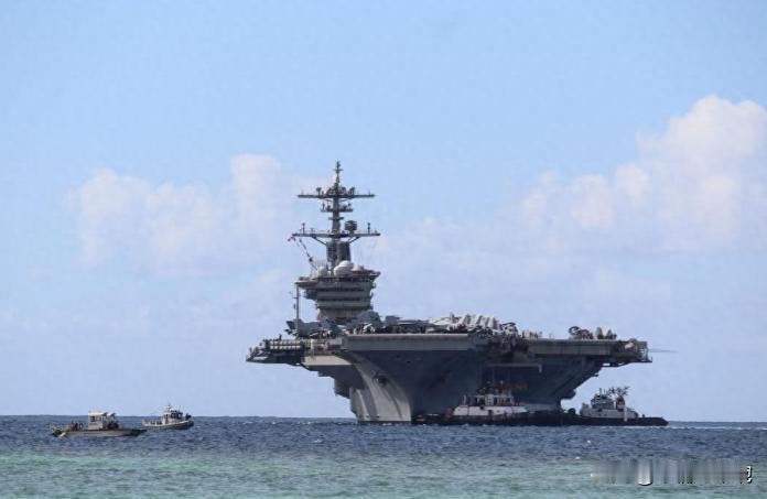 气氛彻底变了！特朗普政府几乎是把底牌掀在了桌上，逼着中国必须接招。五艘航母，没错