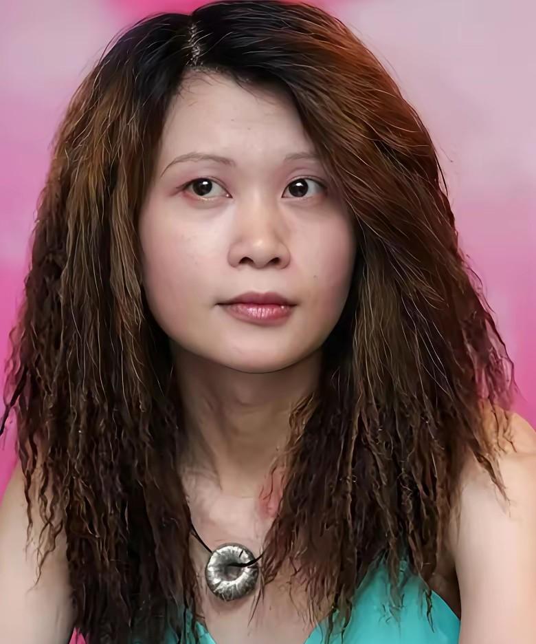 年近50岁，销声匿迹的木子美又出来作妖了。她在微博中披露了几个名人的一点破事，