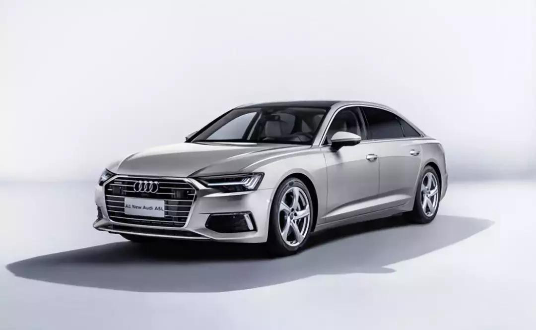 全新换代奥迪A6L这次是真的改到位了，外观更年轻运动，双外观设计能商务也能个性，