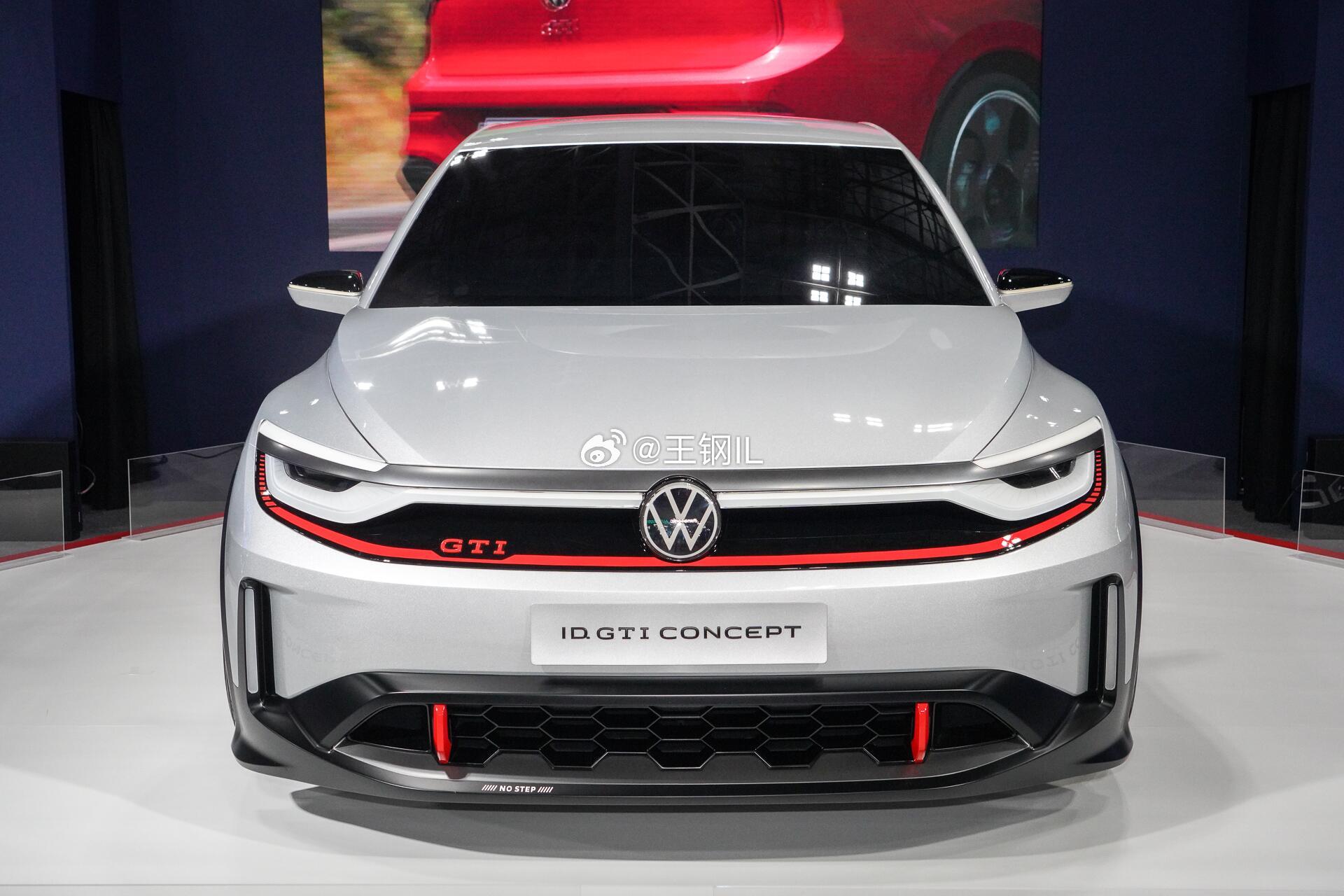 这是pologti不是高尔夫gti哦下代高尔夫gti肯定是电动车高尔夫