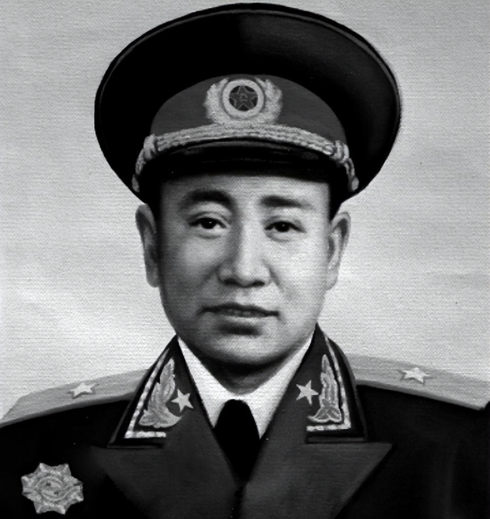 一位开国少将平反不满，当众撕毁相关文件，黄克诚回应：把我的大印拿来！1978年