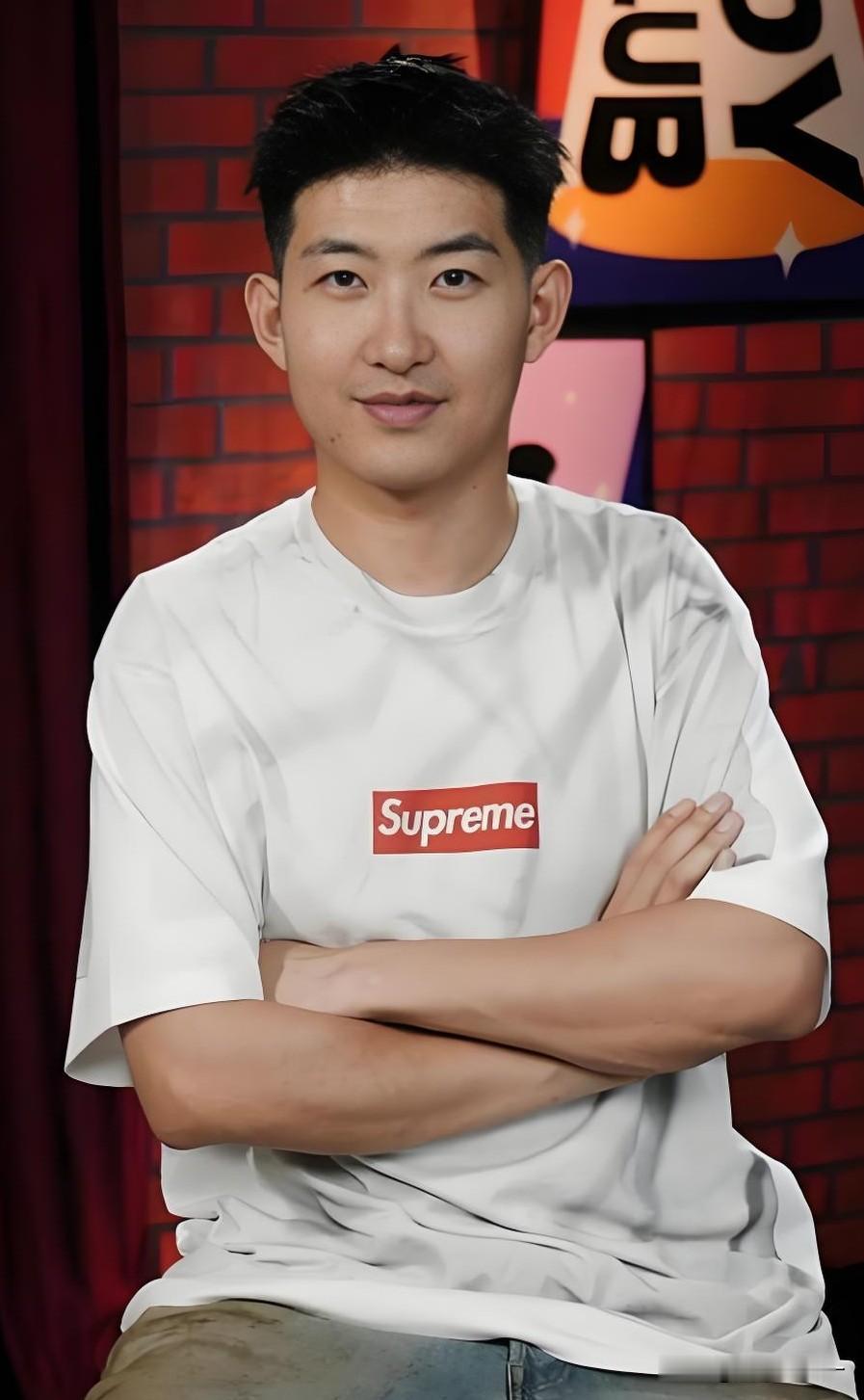 就演陆则铭这演员，我说怎么看着这么眼熟呢，他不就是在电视剧《低智商犯罪》