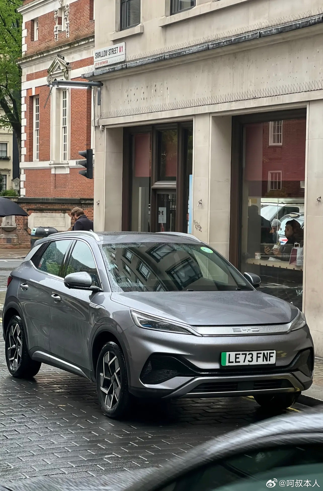 这家人估计这辈子只买比亚迪了……昨天朗子反击，打以色列和中东美国军事基地，以色列