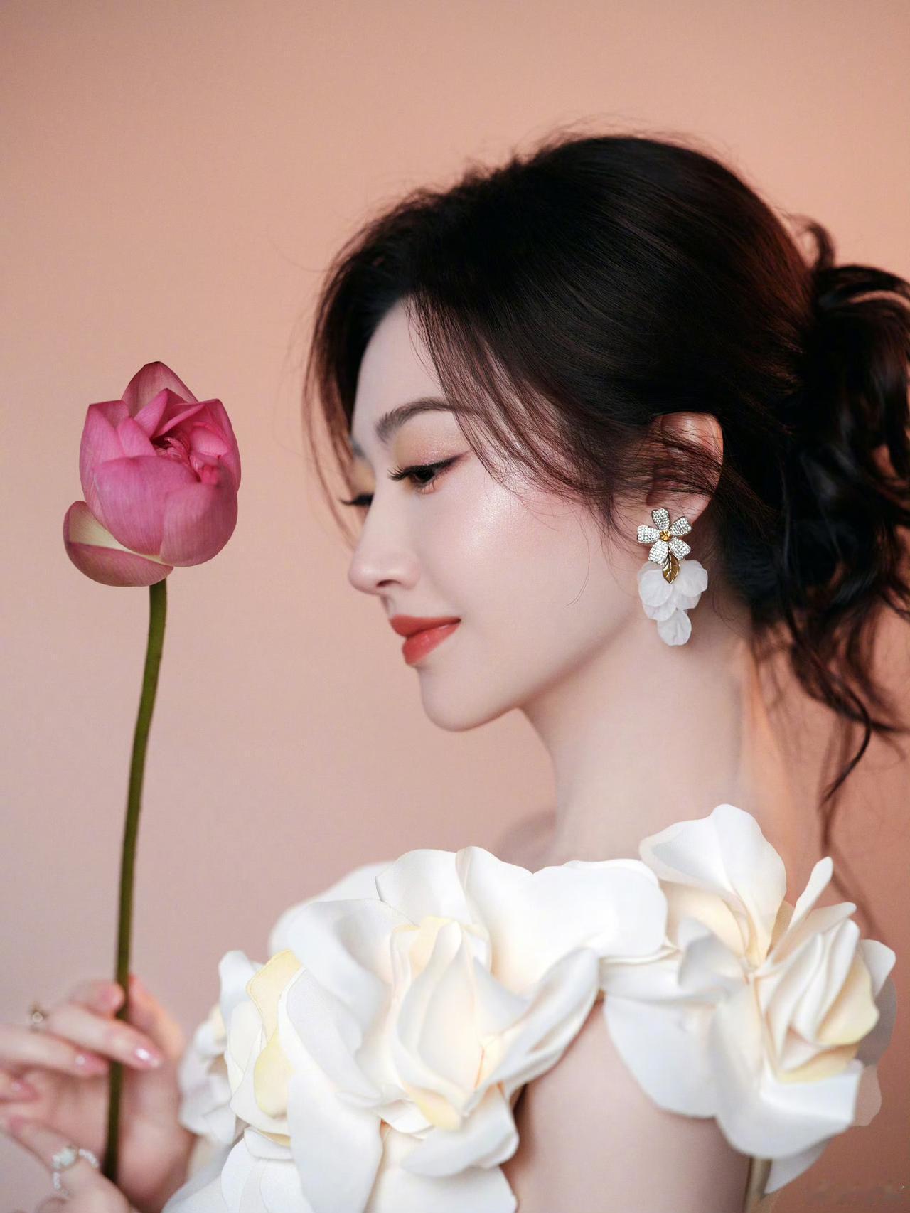 景甜和孙宇晨的前任都在吃瓜！网友问张继科：哥！你收到过小作文吗？你剪过指甲吗？你