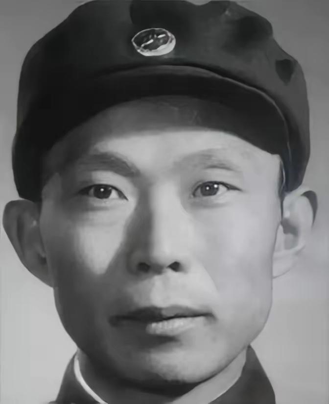 1976年10月，胡炜少将被免去一切职务，接受组织的审查。审查的时间持续了几年，