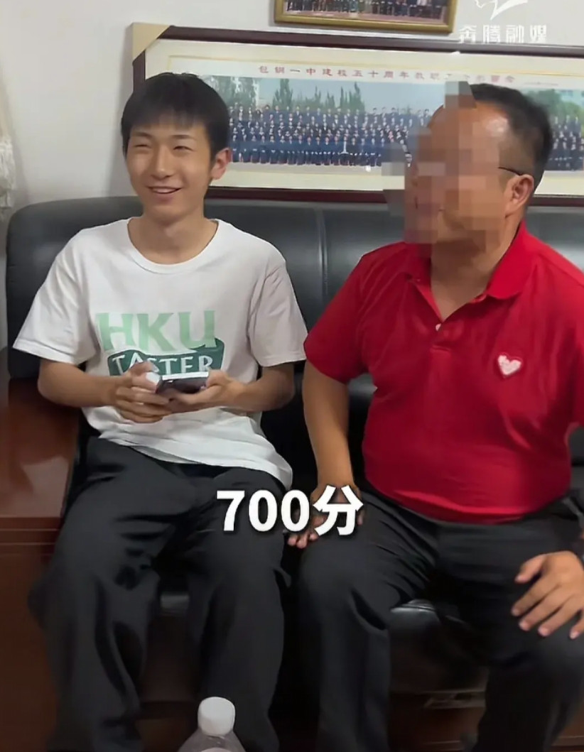 高考总分700分，内蒙古这位学霸太厉害了！据媒体报道，6月24日内蒙古包头市一