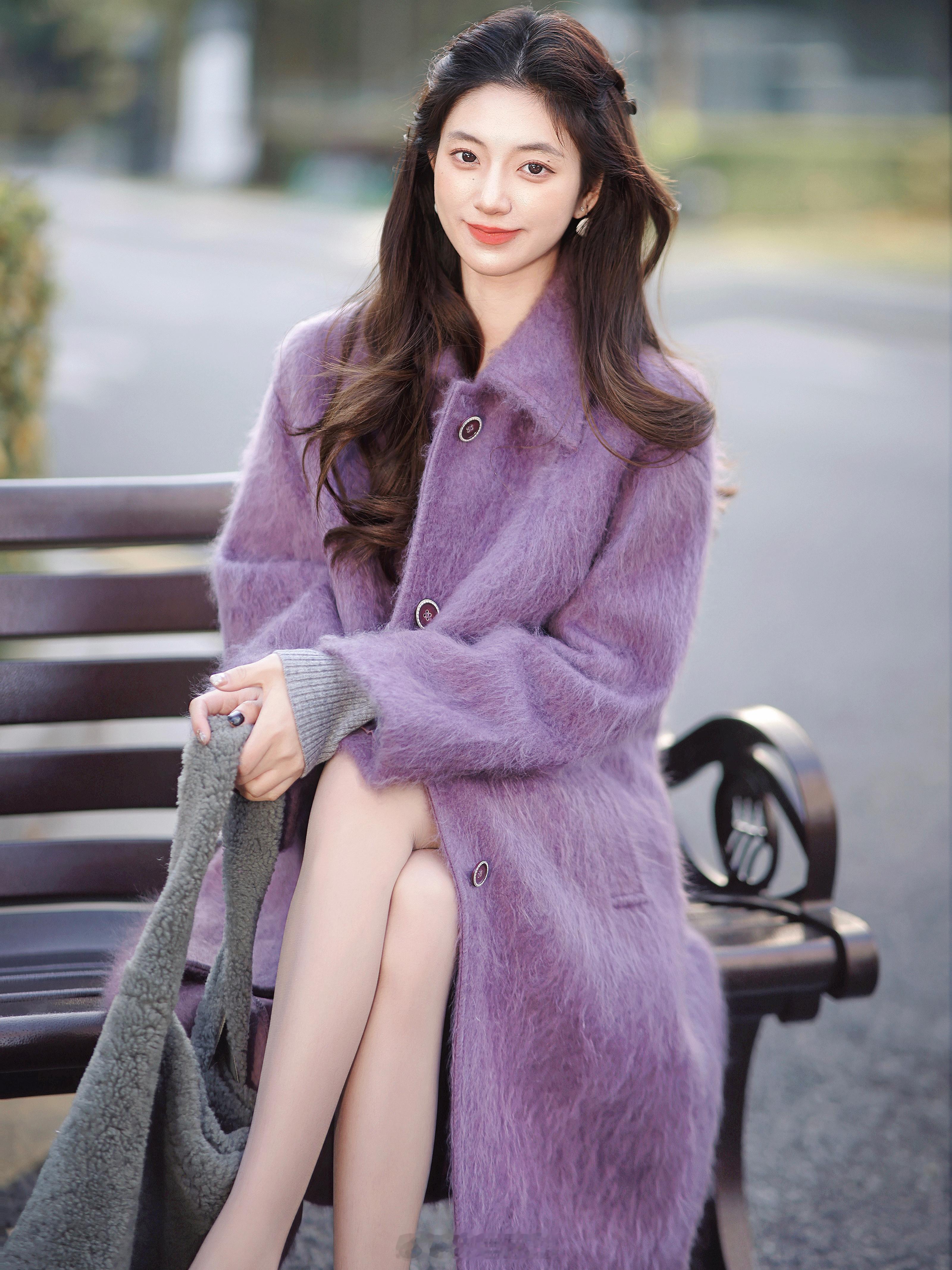 怕冷的姐妹请坚定的选择“小紫”吧！！羊毛*羊绒/拉绒工艺轻暖软舒服到炸了～