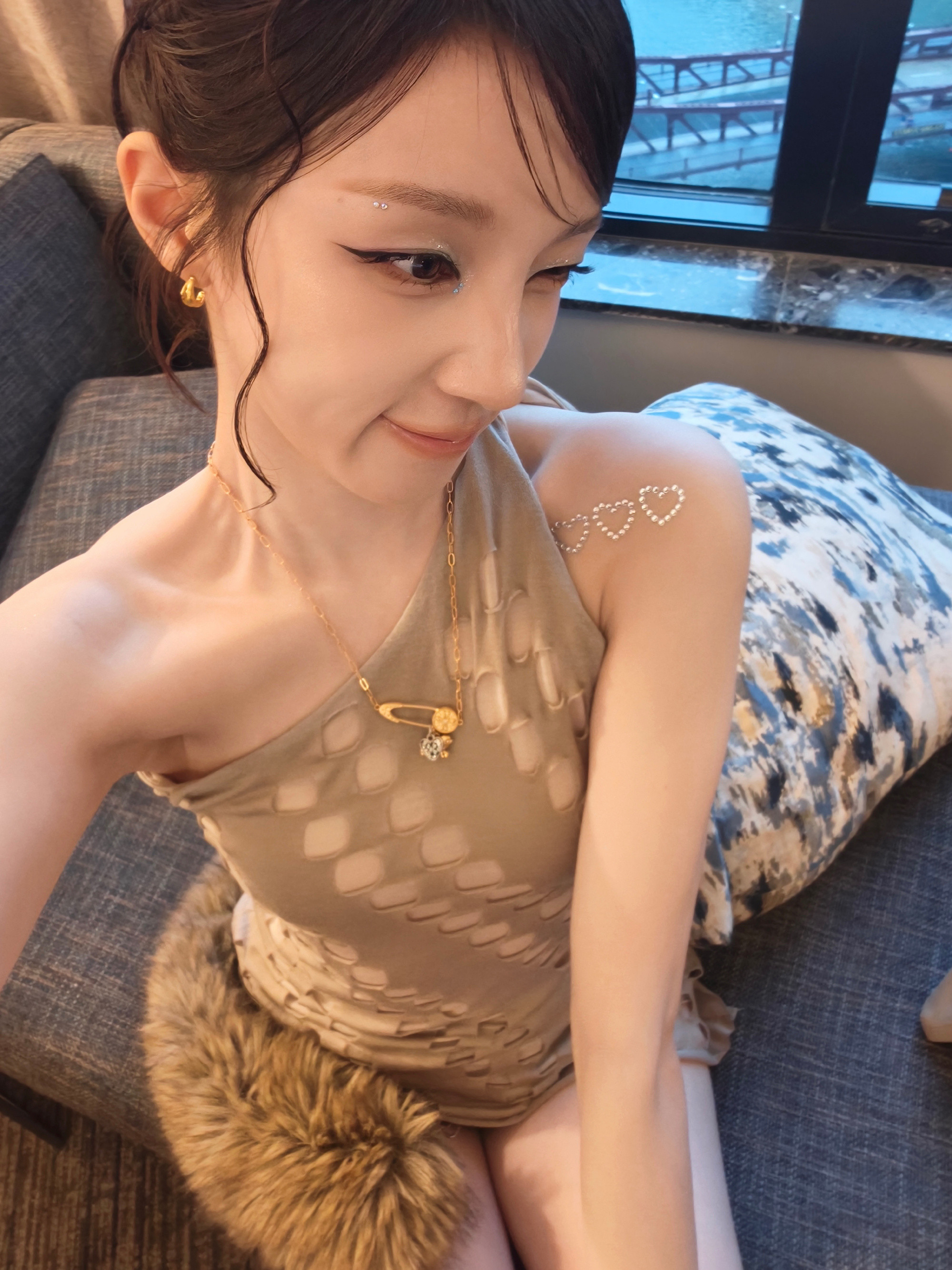 宋雨琦女神你最近很美